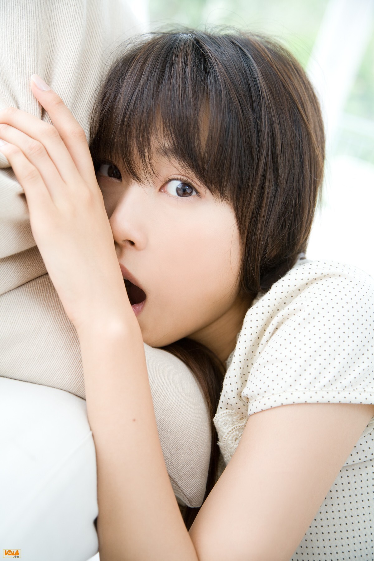 Erika toda Japanese beauty pictures Bomb.tv  Set of pictures